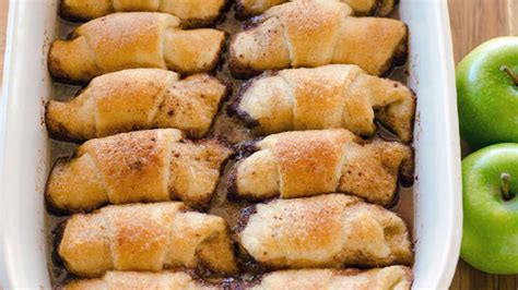 See more ideas about recipes, yummy food, cooking recipes. Apple Crescent Dumplings recipe from Pillsbury.com