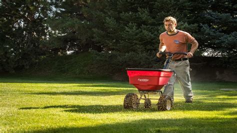 Central ct lawn service offers an extensive lawn care program, including full organic programs. The Ultimate Lawn Care Program - Organic Lawn Care - Organo Lawn - YouTube
