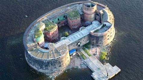 10 Most Heavily Guarded Places In The World The Strangest Top 10 Fort