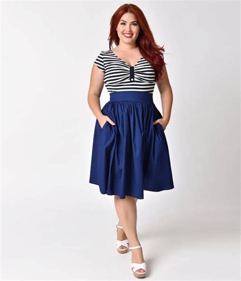 Plus Size 1950s Style Navy Blue Pleated High Waist Swing Skirt Plus