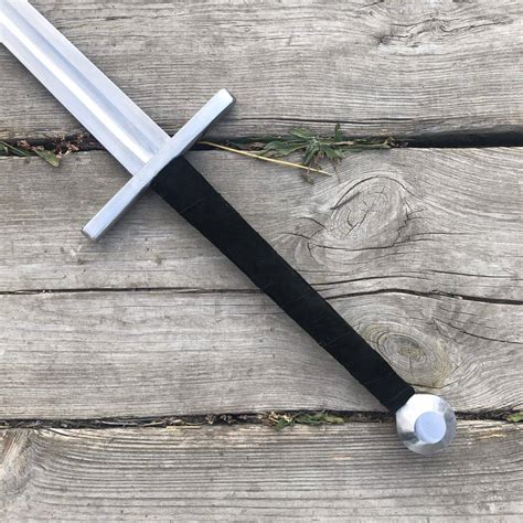 Arming Sword Vs Longsword