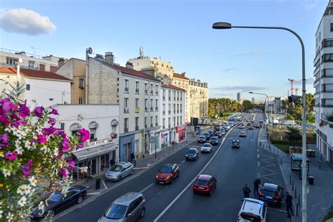 The premeire hometown destination in the nothern suburbs of minneapolis. Boulevard de Verdun, Courbevoie - Immocom
