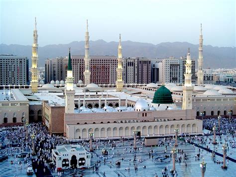 Masjid E Nabawi Sharif Gambaran