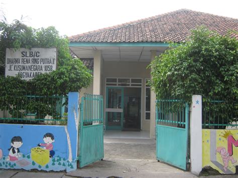 Untuk itulah tersedia sekolah luar biasa (slb) sebagai tempat pendidikan bagi add. SLB C DRRP 2 YOGYAKARTA: Profil Sekolah
