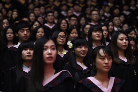90 Students Studying Abroad Opts For Return To China Peoples Daily
