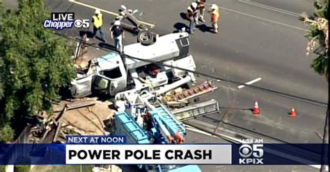 Concord Utility Truck Crash Knocks Down Power Pole Hundreds Lose Power Cbs San Francisco