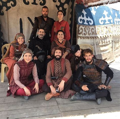 Five Unseen Photos Of ‘halime Sultan And ‘ertugrul From Sets Of
