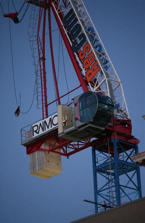 Crane Drama Could Last Days As Wild Winds Return Perthnow