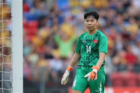 Busy Thanh Makes Most Saves At Asian Cup Sports Vietnam News