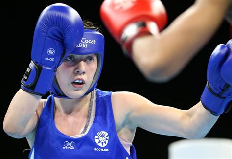 Vicky Glover Rebounds As Scotlands First Female Boxer To Commonwealth Games Cnn