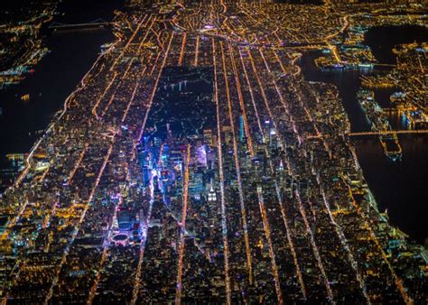 Stunning Aerial Photographs Of New York Citys Skyscraper Clusters And