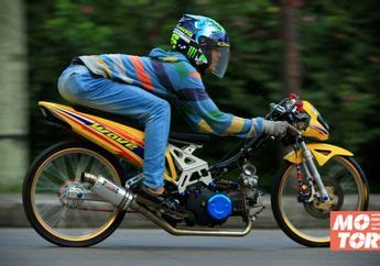 Supra bapak ini telah lama menjadi penguasa pasar motor bebek 125 cc di indonesia. Berita modifikasi honda supra terbaru hari ini