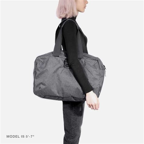Go Duffel Heathered Black — Aer Modern Gym Bags Travel Backpacks