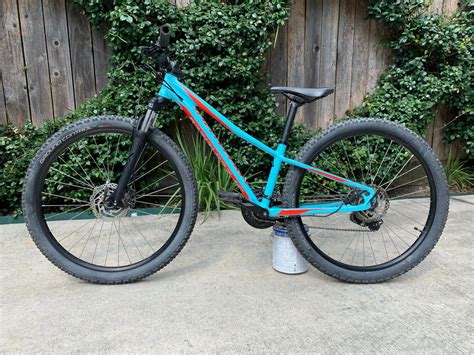 2018 Boys Specialized Pitch 275″ Mountain Bike Size Xs Specialized