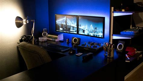 20 Cool Computer Arrangements For Gamers Home Design And