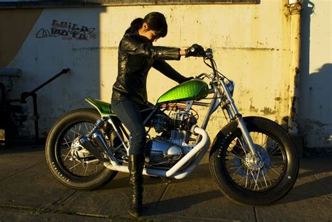 Girls On Motorcycles Pics And Comments Page 902 Triumph Forum