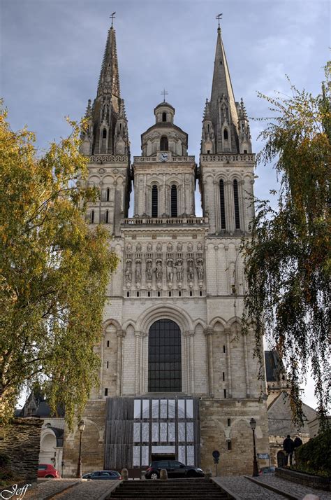 Angers La Cathédrale Saint Maurice Ma Belle Région Des Pays De La Loire