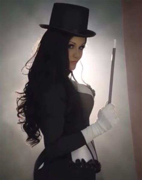 Angie Griffin Zatanna Sexy Cosplay Actresses Angie