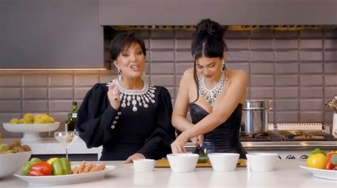 Kylie Jenner Mocks Sister Kendall On New Vogue Cooking Show With Mom