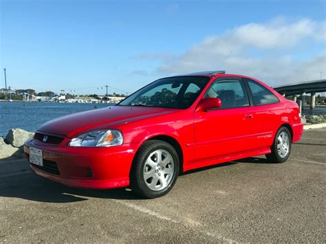 No Reserve 2000 Honda Civic Si For Sale On Bat Auctions Sold For