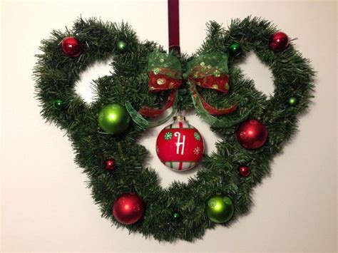 30 Beautiful And Creative Handmade Christmas Wreaths Handmade