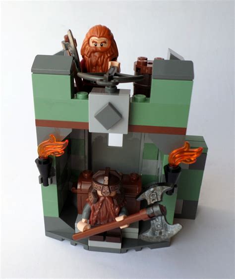 Dress a character completely in treasure items. LEGO IDEAS - Product Ideas - The Lord of the Rings - The ...