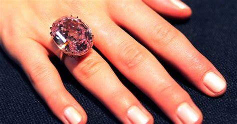 Getting Engaged This Pink Diamond Ring Is Being Auctioned At Over €40m
