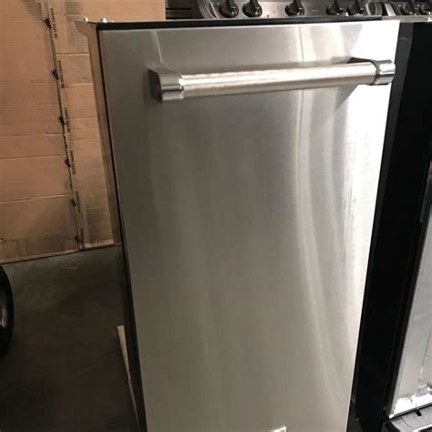 Save space in your kitchen by installing this compactor under the counter. Final Sale! KitchenAid - 1.4 Cu. Ft. Built-In Trash ...