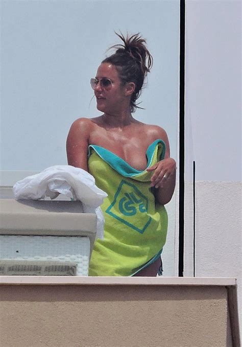 Caroline Flack Topless Mallorca Balcony 08 06 17 Video