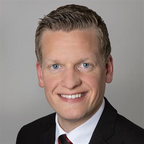 Darüber hinaus bietet es viele. Moritz Steiner - Firmenkundenbetreuer - Nord-Ostsee ...