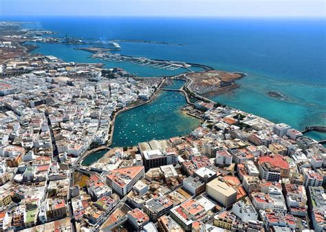 Touristic guide for lanzarote island. 24 Alojamientos que admiten perros en Arrecife (Lanzarote ...