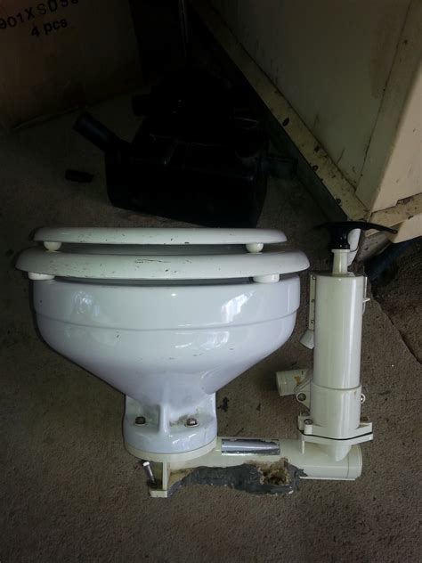 Boat Toilet Set For Sale Qld Brisbane North 2784572