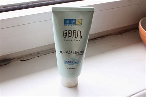 Hada labo super hyaluronic acid hydrating uv perfect gel spf50+, 90g. Sleepy Panda: Review Hada Labo AHA + BHA Face Wash