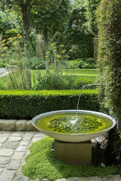 Cool 20 Interesting Home Decorating Ideas With Outdoor Water Fountain