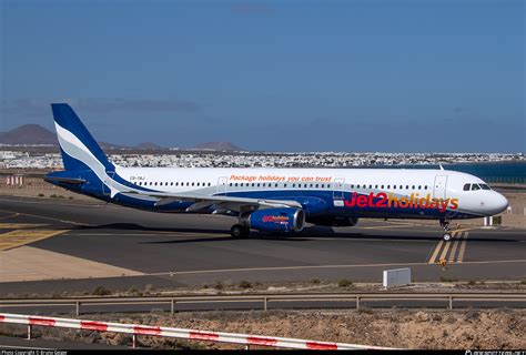 Cs Trj Jet2 Airbus A321 231 Photo By Bruno Geiger Id 1266883
