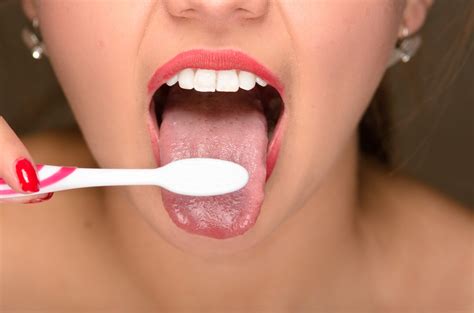 Bulgarian, chinese, czech, danish, dutch, english, estonian, finnish, french, german, greek. Brushing Your Tongue: Why It's Important (And How To Do It ...