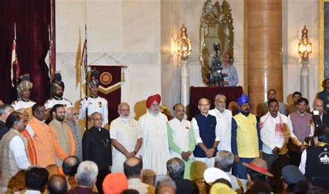 Modi Cabinet expanded with 19 new MoS, Portfolios of the key Ministers ...