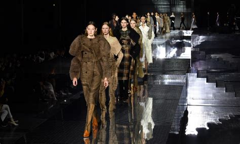 London Fashion Week Trades Catwalks For Online Innovation Global Times