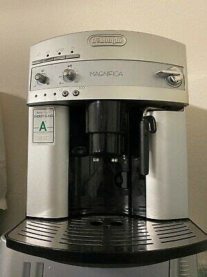 You and your guests can enjoy delicious lattes, espressos and cappuccinos anytime. DeLonghi Magnifica ESAM 3200.S 220V Automatic Coffee ...