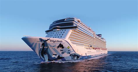 Norwegian Bliss Five Things To Love About Giant New Cruise Ship