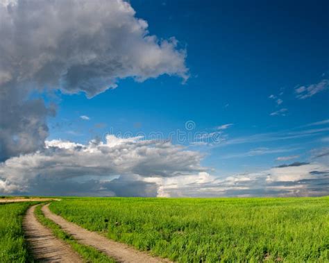 324 Cloud Greenfield Blue Sky Stock Photos Free And Royalty Free Stock