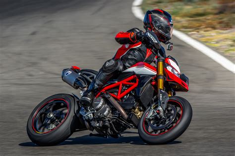 Ducati hypermotard 950 / sp. 2019 Ducati Hypermotard 950 in Malaysia, RM75,900 Ducati ...