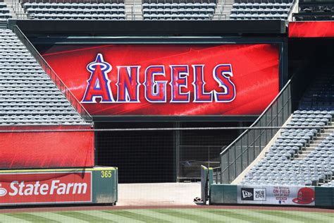 Look Mlb World Reacts To Angels Sale Decision The Spun What S