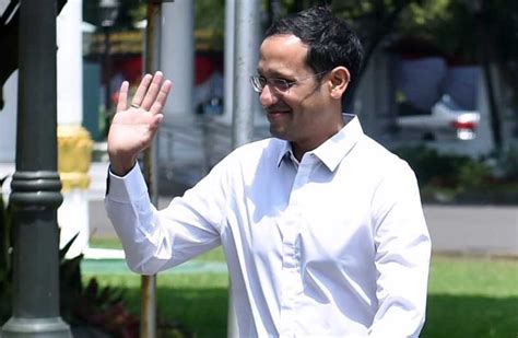 Jokowi Minta Nadiem Buat Aplikasi Untuk Pendidikan