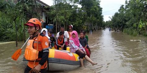 Guyangan bersama psk lokalisasi, nganjuk. BNPB: Banjir Rendam 15 Kabupaten di Jawa Timur, 12.495 KK ...