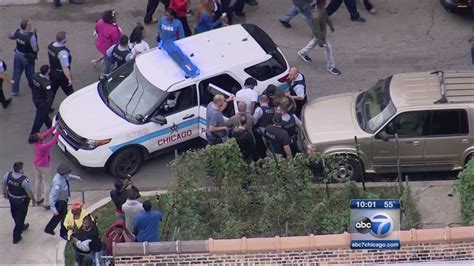 High Speed Chase Ends In Dramatic Arrest On Chicagos West Side Abc7