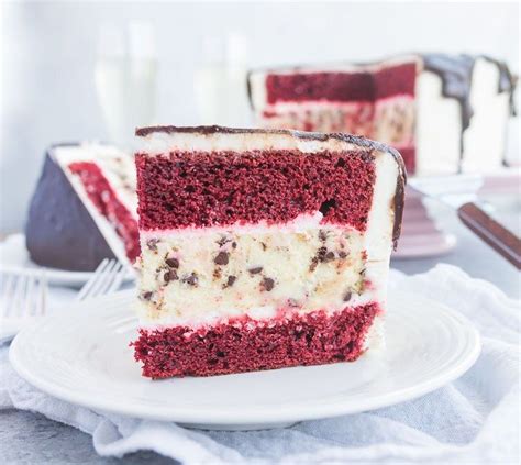 Red Velvet Cheesecake Layer Cake Recipe Chocolate Chip Recipes Wedding Cake Recipes