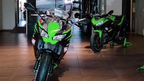 Their wide handlebars, relaxed ergonomics and accessible power make them. Kawasaki Ninja 650 - BS6 vs BS4 Comparison - YouTube