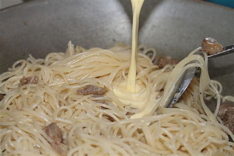 Carbonara simple dapat anda jadikan sebagai alternative pilihan untuk hidangan keluarga anda, resepi carbonara simple dapat… Resepi Sos Spaghetti Carbonara Homemade - About Quotes l