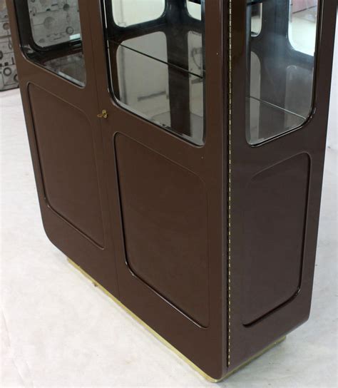 Browse display cabinets for sale on kogan.com and buy one that suits your home decor. Tall High Gloss Lacquer Finish Rounded Beveled Glass ...